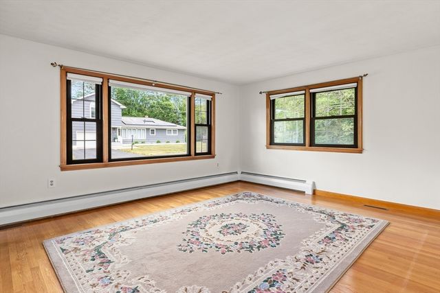 1 Rambler Rd, Methuen, MA 01844