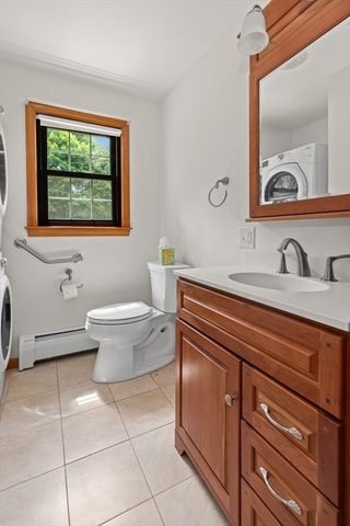 1 Rambler Rd, Methuen, MA 01844