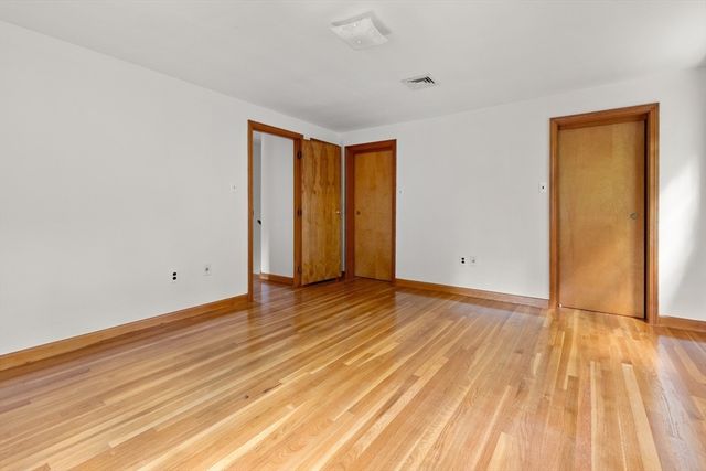 1 Rambler Rd, Methuen, MA 01844
