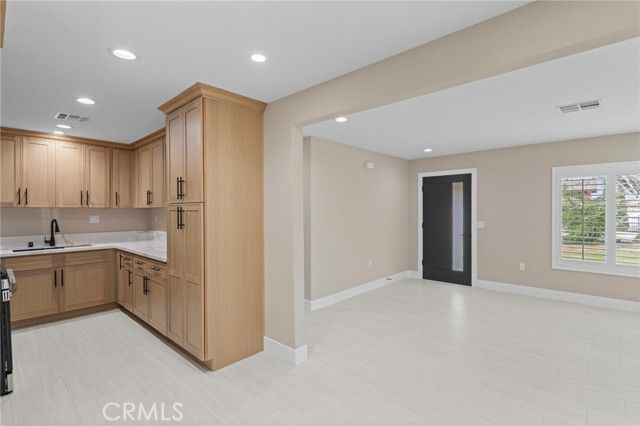 15591 El Centro, Hesperia, CA 92345