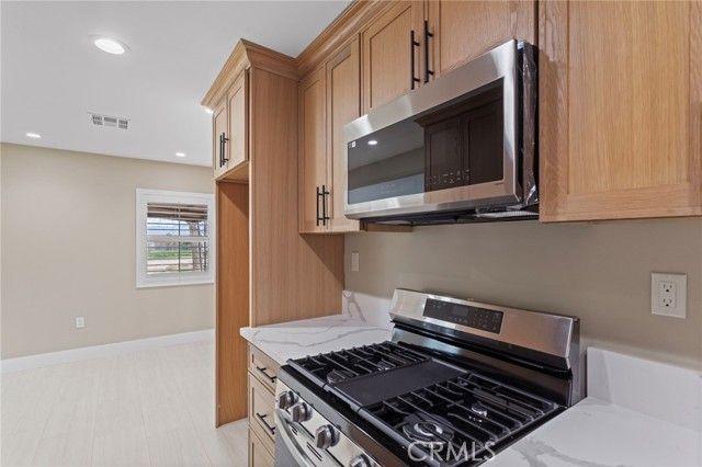 15591 El Centro, Hesperia, CA 92345