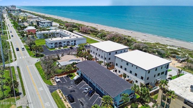 1011 S Miramar Avenue Unt9, Indialantic, FL 32903
