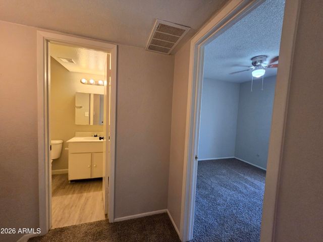 3213 W Royal Palm Road, Phoenix, AZ 85051