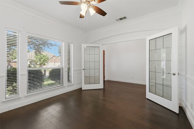 6974 Shoreview Drive, Grand Prairie, TX 75054