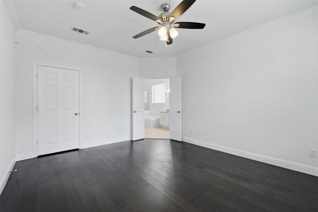 6974 Shoreview Drive, Grand Prairie, TX 75054