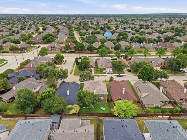 6974 Shoreview Drive, Grand Prairie, TX 75054