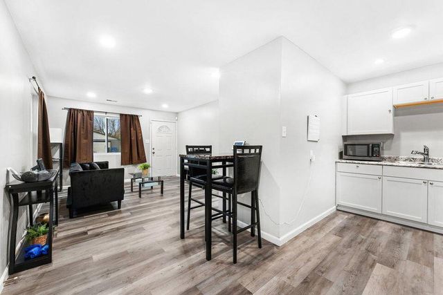 4138 W 20th Avenue, Gary, IN 46404