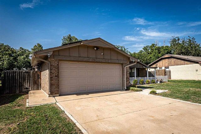 4618 NE Bell Ave, Lawton, OK 73507