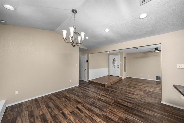 4618 NE Bell Ave, Lawton, OK 73507