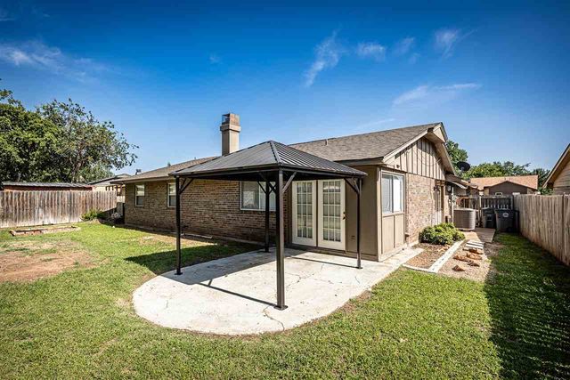 4618 NE Bell Ave, Lawton, OK 73507