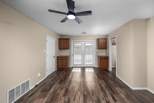 4618 NE Bell Ave, Lawton, OK 73507