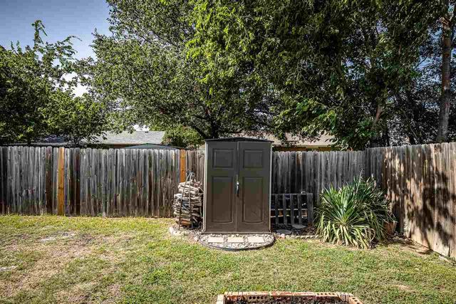 4618 NE Bell Ave, Lawton, OK 73507