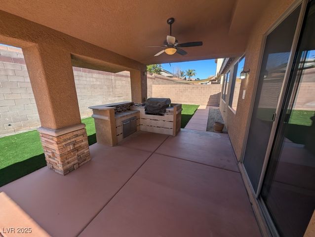 6819 Rolling Boulder Street, Las Vegas, NV 89149