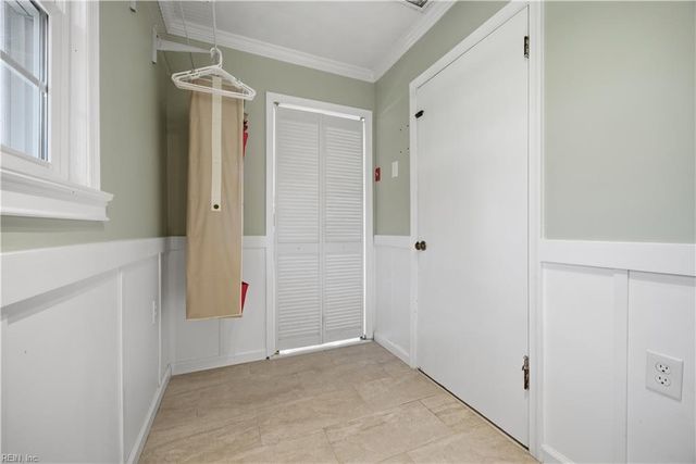 3712 N Queensgrove CIR, Virginia Beach, VA 23452