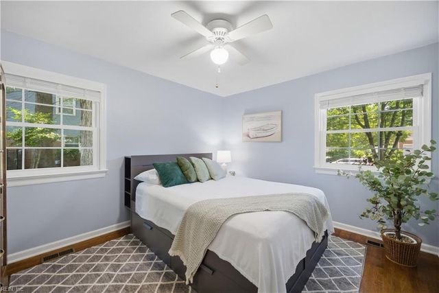 3712 N Queensgrove CIR, Virginia Beach, VA 23452