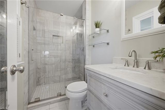 3712 N Queensgrove CIR, Virginia Beach, VA 23452