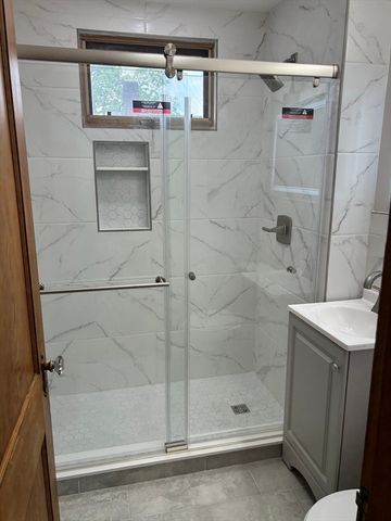 48 Clifford St 2, Boston, MA 02136