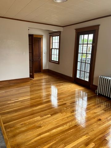 48 Clifford St 2, Boston, MA 02136