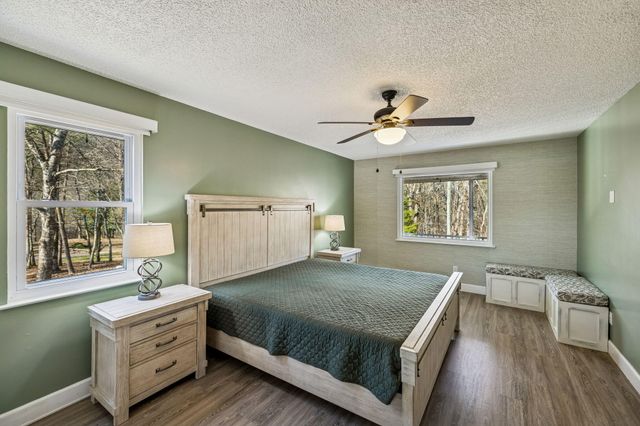 11166 Hallett Street, Soddy Daisy, TN 37379