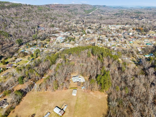 11166 Hallett Street, Soddy Daisy, TN 37379