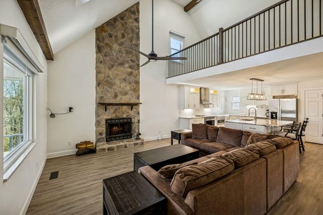 11166 Hallett Street, Soddy Daisy, TN 37379