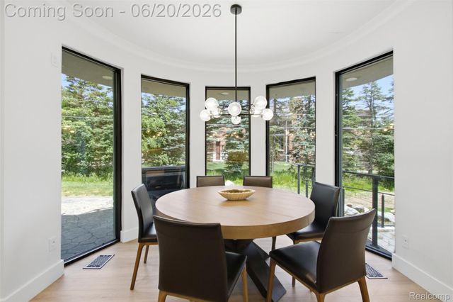24696 Franklin Park Drive, Franklin Village, MI 48025