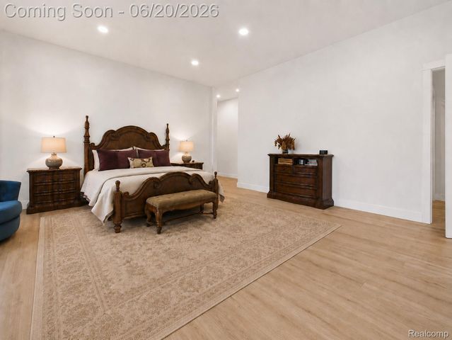 24696 Franklin Park Drive, Franklin Village, MI 48025