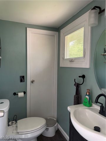 6671 Kingsdale Boulevard, Parma Heights, OH 44130