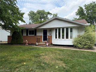6671 Kingsdale Boulevard, Parma Heights, OH 44130