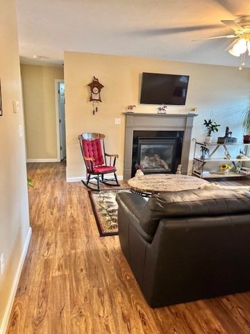 14 Servant Way, Southbridge, MA 01550