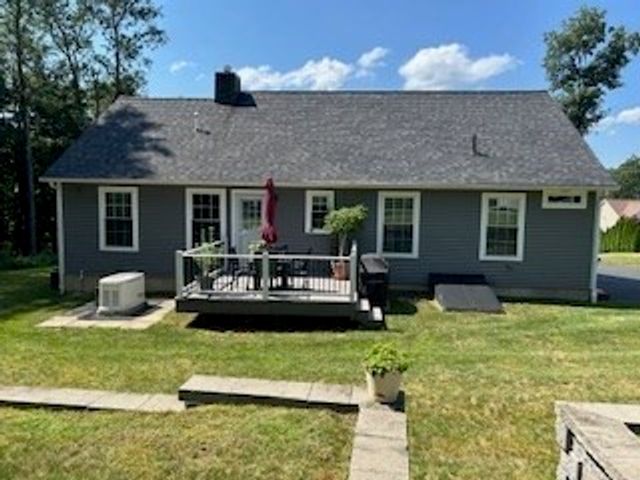 14 Servant Way, Southbridge, MA 01550