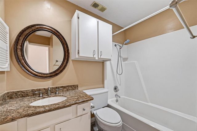 2010 Augusta Drive, Houston, TX 77057