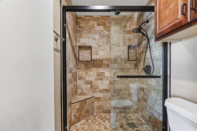 2010 Augusta Drive, Houston, TX 77057