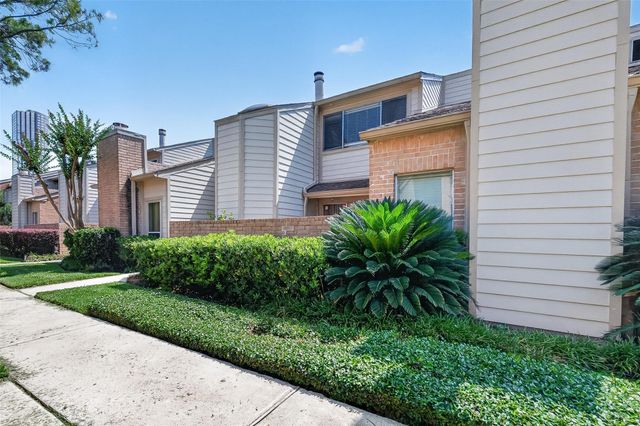 2010 Augusta Drive, Houston, TX 77057