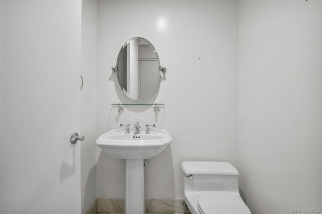 35 N Chatsworth Avenue 1G, Larchmont, NY 10538