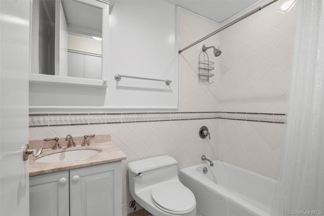 35 N Chatsworth Avenue 1G, Larchmont, NY 10538