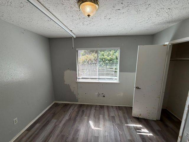 1808 Pinewood Park Drive, Missouri City, TX 77489
