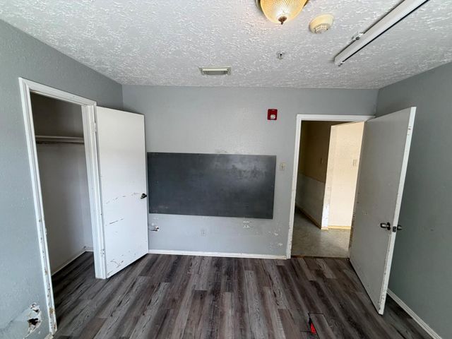 1808 Pinewood Park Drive, Missouri City, TX 77489