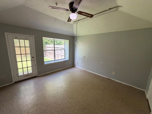 1808 Pinewood Park Drive, Missouri City, TX 77489