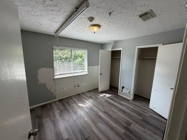 1808 Pinewood Park Drive, Missouri City, TX 77489