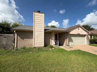 1808 Pinewood Park Drive, Missouri City, TX 77489