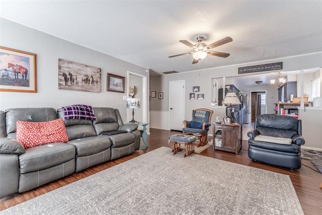 1515 Oakhurst Avenue, Norman, OK 73071