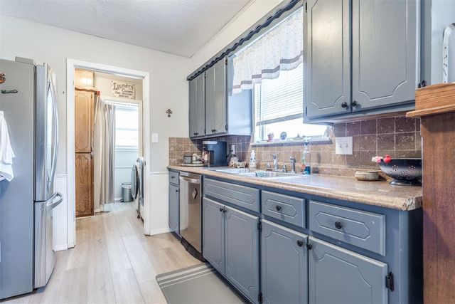 1515 Oakhurst Avenue, Norman, OK 73071