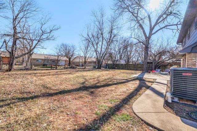 1515 Oakhurst Avenue, Norman, OK 73071