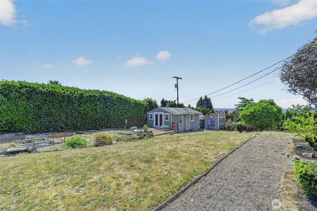 6805 SE Middle Way, Vancouver, WA 98664