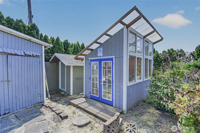 6805 SE Middle Way, Vancouver, WA 98664