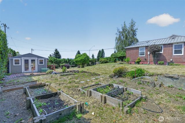6805 SE Middle Way, Vancouver, WA 98664