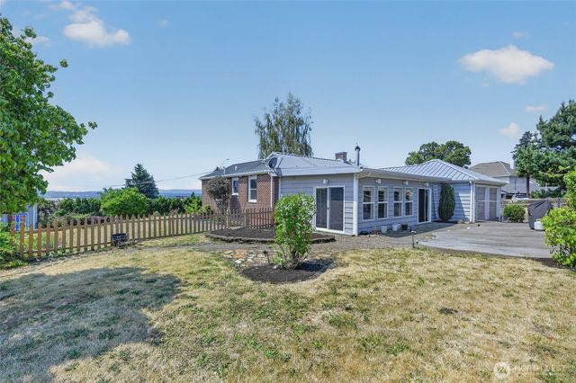 6805 SE Middle Way, Vancouver, WA 98664