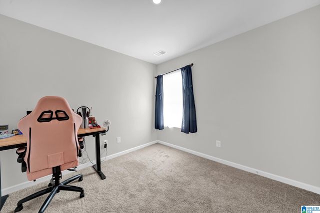 8808 ROCKHAMPTON DRIVE, Leeds, AL 35094