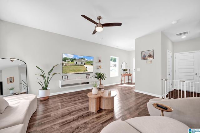 8808 ROCKHAMPTON DRIVE, Leeds, AL 35094